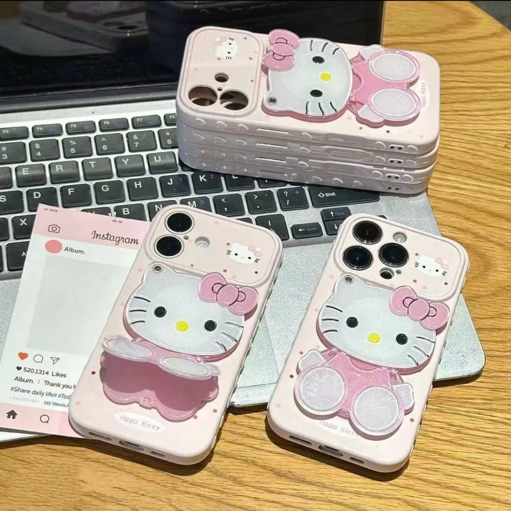 Phone Accessories Design - Kreative Anime-Handyhülle mit Halterung für iPhone